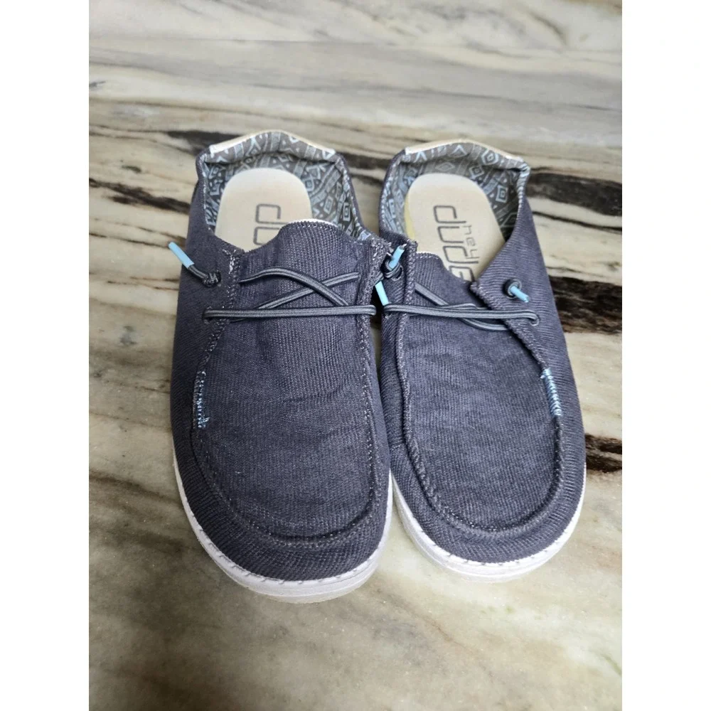 Hey Dude Wendy Women's Size 7 Gray‎ Slip-On Sneakers Corduroy Carbon